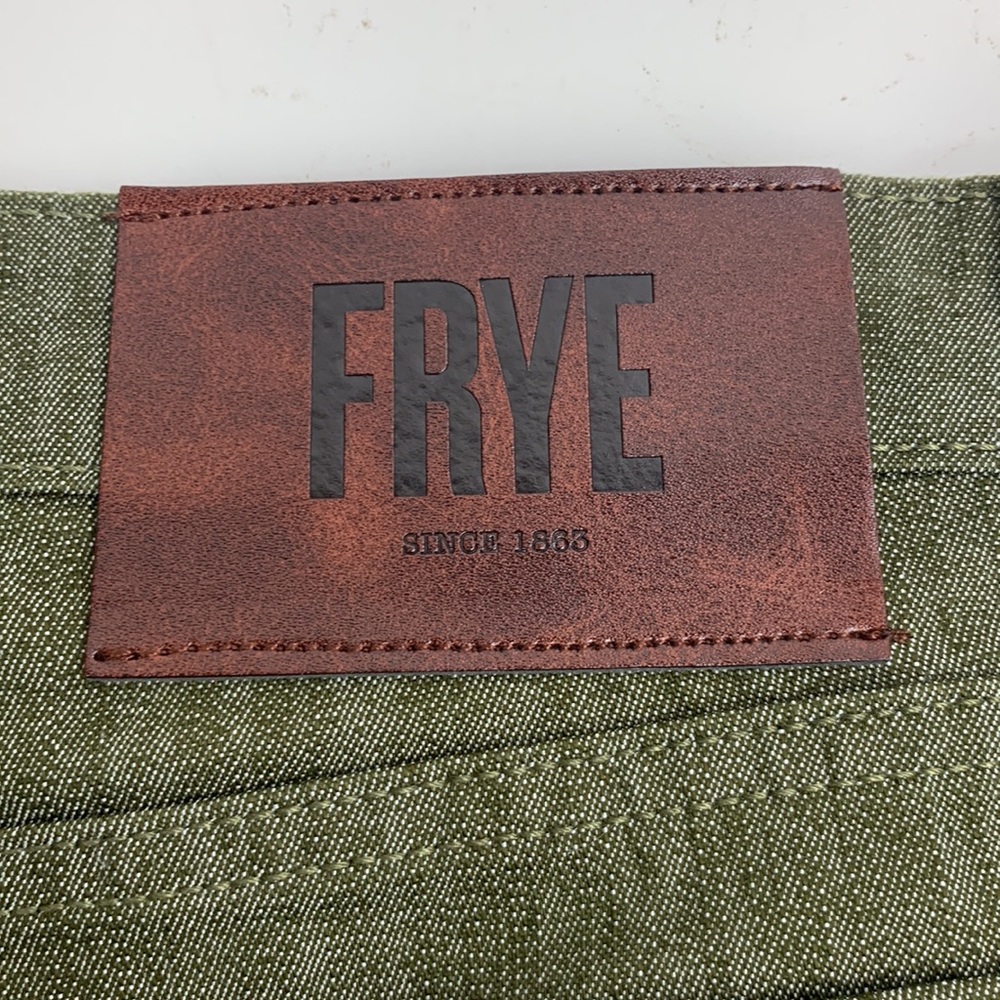 Frye Heritage Olive Green Shorts Size 14 Raw Hem Pockets Zip button up New NWT - Picture 7 of 12